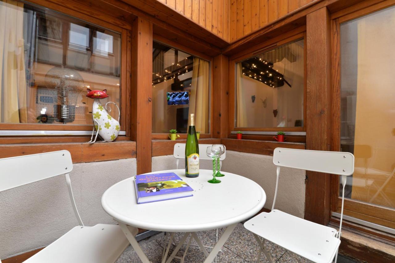 Appartement La Terrasse Sur Cour Colmar Exterior foto