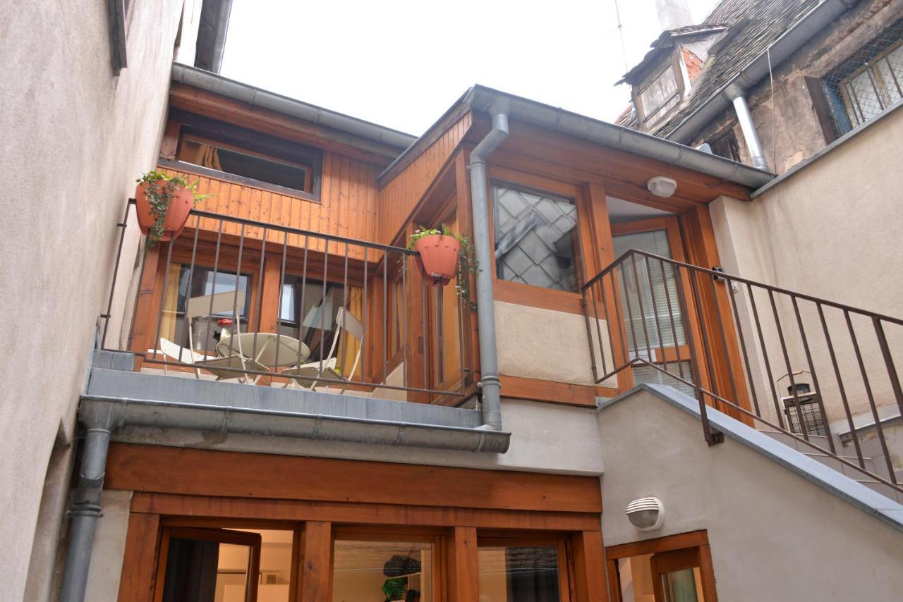 Appartement La Terrasse Sur Cour Colmar Exterior foto
